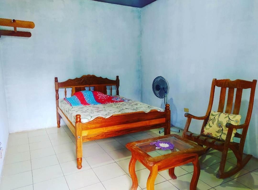 Rustic House Hostel Moyogalpa Exterior photo