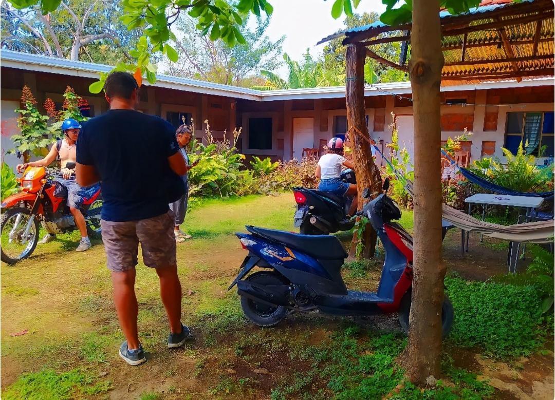 Rustic House Hostel Moyogalpa Exterior photo