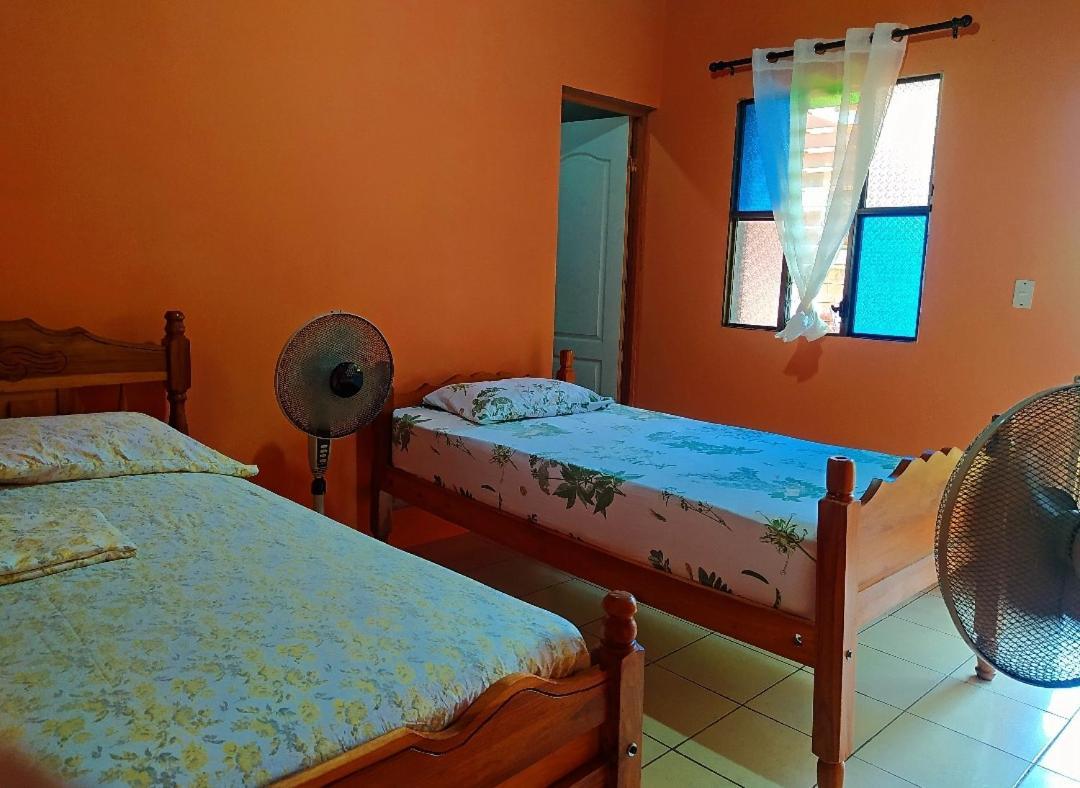 Rustic House Hostel Moyogalpa Exterior photo