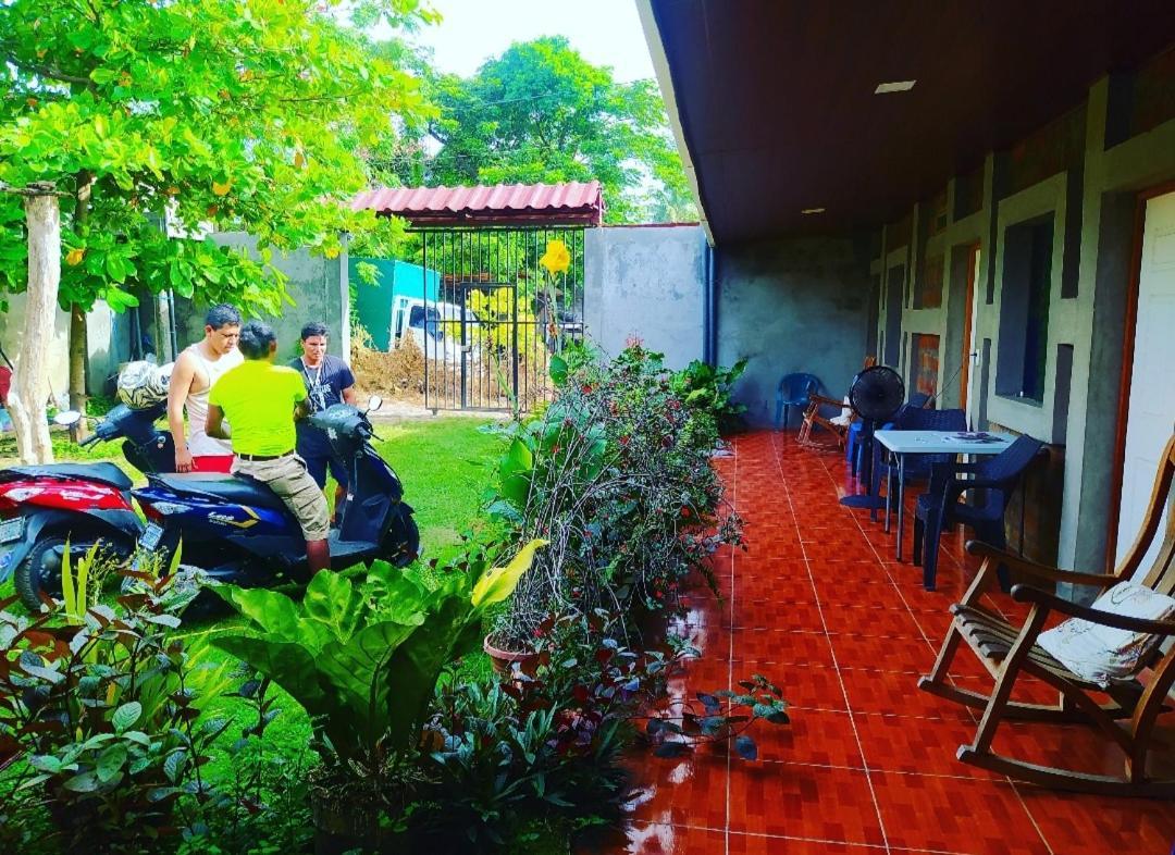 Rustic House Hostel Moyogalpa Exterior photo